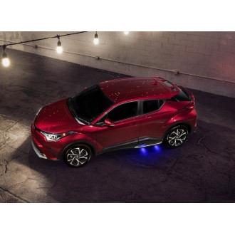 Toyota C-HR пороги с подсветкой