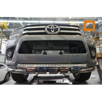 Защита переднего бампера Toyota Hilux 2016+