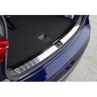 Накладка на задний бампер внутренняя VW Tiguan 2016-2017+